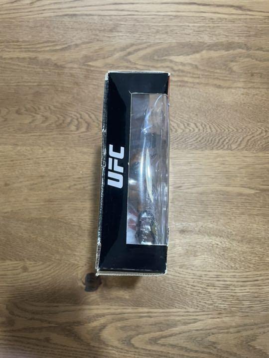 Amazon.co.jp: UFC ダニエルコーミエ : おもちゃ
